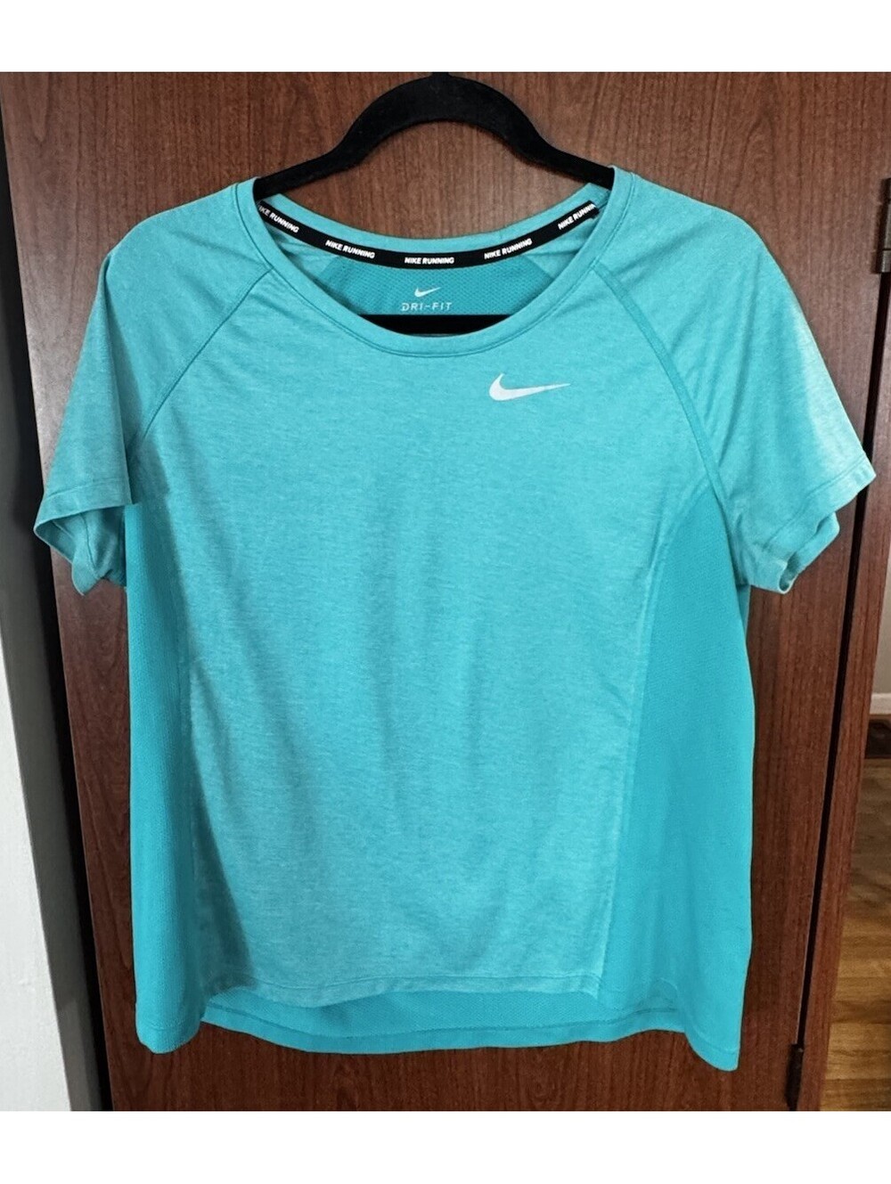 Nike Running Dri-FIT Women’s XL Teal Short Sleeve Athletic Shirt Mesh